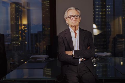 Heiner Thorborg in seinem Büro