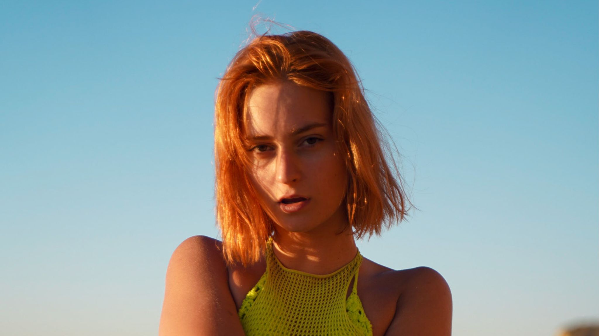 Dolly Dyson Pornostar am Meer Sex