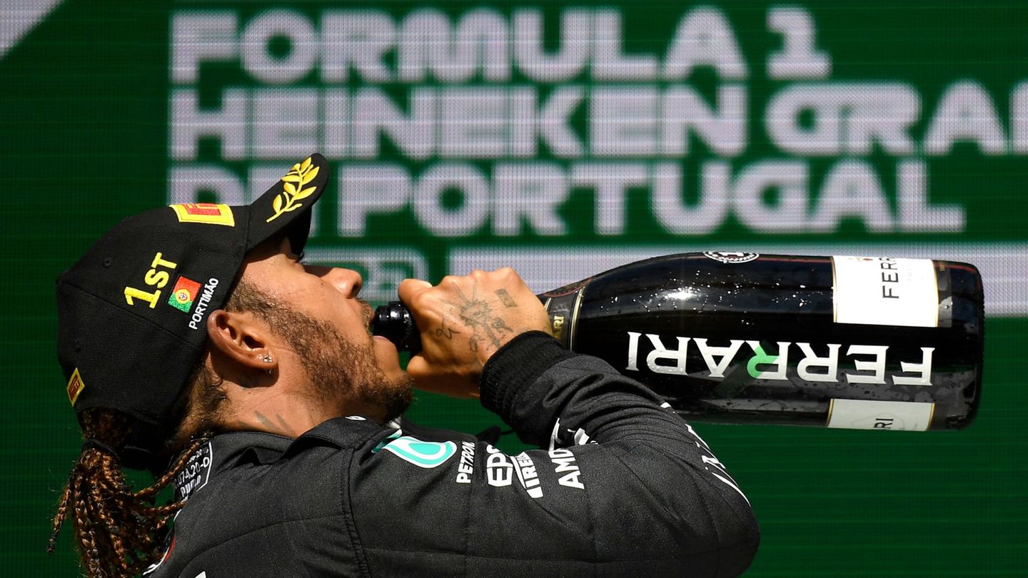 Formel 1 zurück in Portugal: Die ersten beiden Rennen in Portimao gewann Lewis Hamilton. (Archivbild) Foto: Gabriel Bouys/Pool A