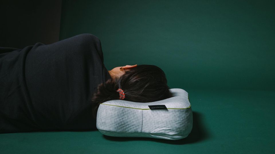 Blackroll Recovery Pillow im Test.
