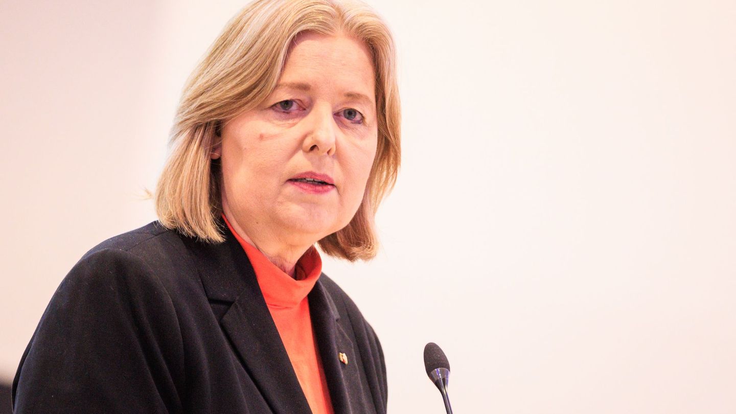 Bundesarbeitsminister Bärbel Bas (SPD) hat längst einen Gesetzentwurf vorgelegt. (Archivfoto) Foto: Carsten Koall/dpa