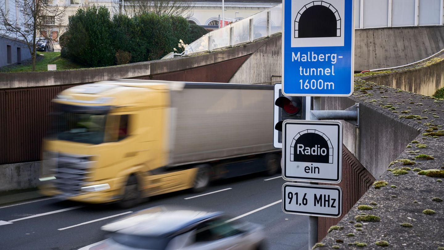 Der Landesbetrieb Mobilität Rheinland-Pfalz (LBM) errichtet aktuell am Standort Koblenz eine moderne Tunnel- und Verkehrszentral