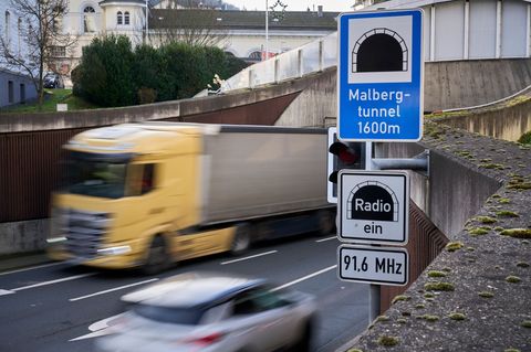 Der Landesbetrieb Mobilität Rheinland-Pfalz (LBM) errichtet aktuell am Standort Koblenz eine moderne Tunnel- und Verkehrszentral