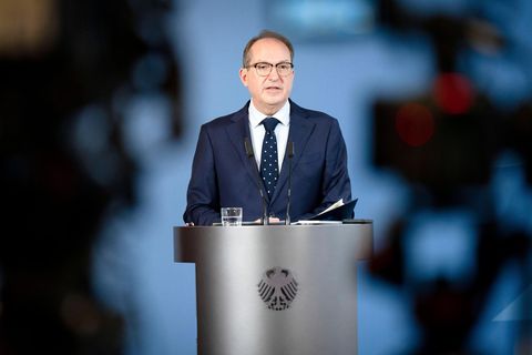 Alexander Dobrindt zu den Beschlüssen des Bundeskabinetts im Bundesministerium des Innern. Berlin, 19.11.2025