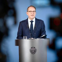 Alexander Dobrindt zu den Beschlüssen des Bundeskabinetts im Bundesministerium des Innern. Berlin, 19.11.2025