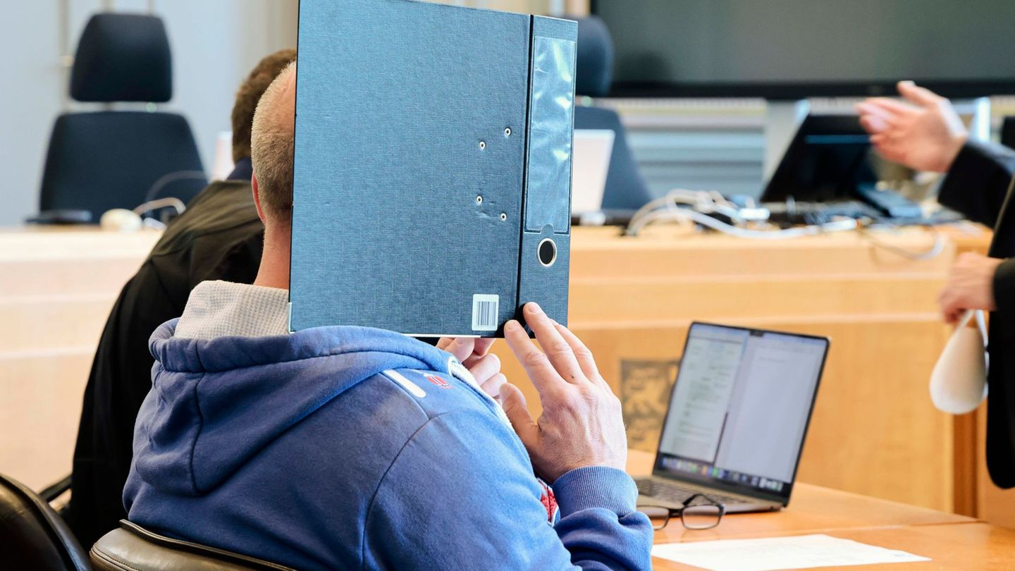 Das Gericht stieg im September erneut in die Beweisaufnahme ein. (Archivbild) Foto: Frank Molter/dpa