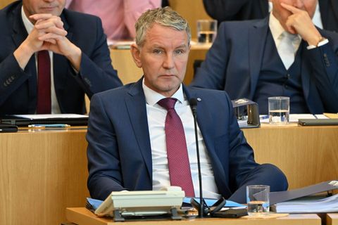 Viel Kritik von AfD-Fraktionschef Björn Höck am Thüringer Doppelhaushalt für die nächsten beiden Jahr. Foto: Martin Schutt/dpa