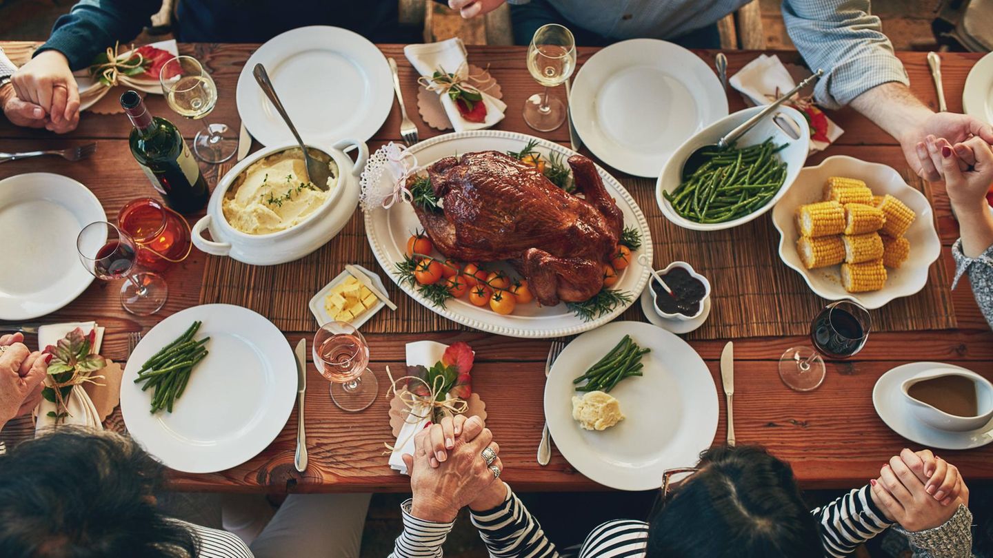 In den USA ist Thanksgiving (also das Erntedankfest Ende November) wichtiger als Weihnachten – zumindest als Familienfest