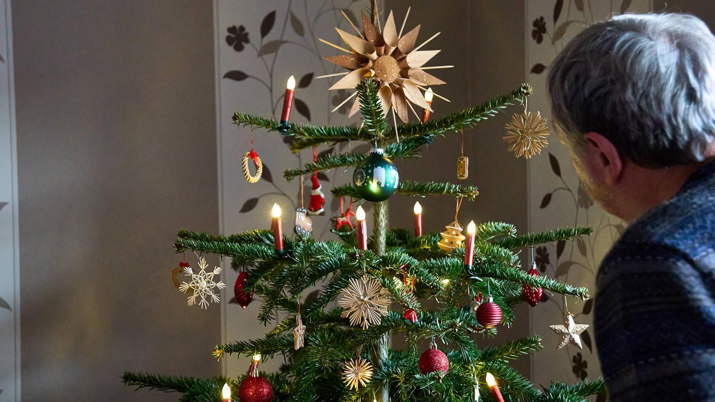 Traurig? Praktisch? Oder ergibt sich halt so? Drei Prozent der Deutschen feiert Weihnachten alleine, hat eine stern-Umfrage ergeben 