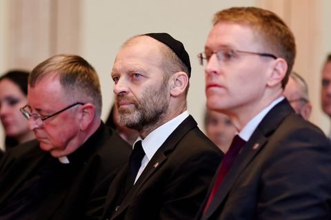 Im Landtag in Kiel wurde mit einem Empfang das jüdische Lichterfest Chanukka gefeiert. Foto: Frank Molter/dpa