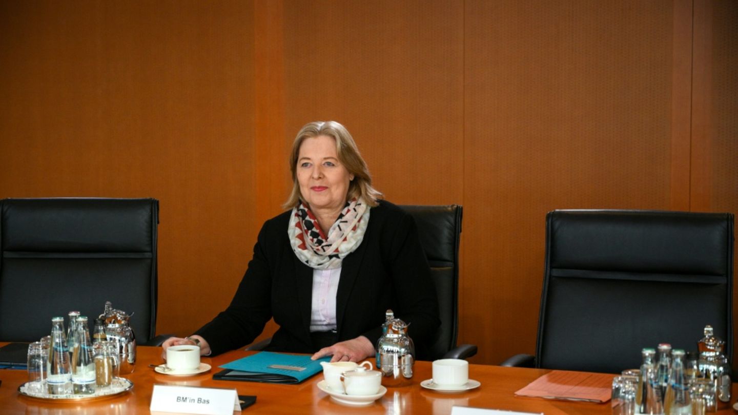 Bärbel Bas im November im Kabinett