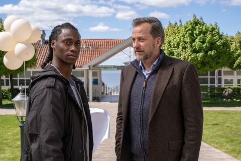 Sein dritter Fall führt Hauptkommissar Antoine "Tony" Haller in die Organisierte Kriminalität und in seine eigene Vergangenheit.