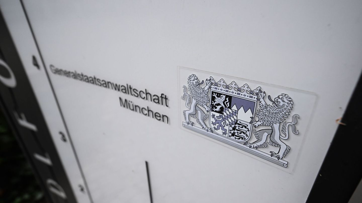 Die Generalstaatsanwaltschaft München ermittelt wegen Nichtanzeigens einer geplanten Straftat gegen den Mann. (Symbolbild) Foto: