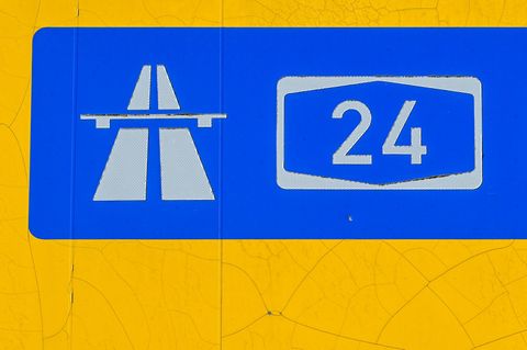 Die umfassende Sanierung der Bahnstrecke zwischen Hamburg und Berlin bietet auch der für Autobahnen zuständigen Gesellschaft Cha