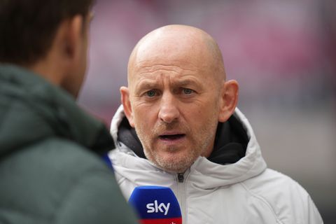 Will am Samstag die 30-Punkte-Marke knacken: FCK-Trainer Torsten Lieberknecht. Foto: Thomas Frey/dpa