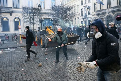 Tausende Landwirte demonstrieren in Brüssel gegen Mercosur-Handelsabkommen