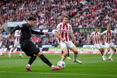 Wieder fit: Kölns Dominique Heintz (M). (Archivbild) Foto: Marius Becker/dpa