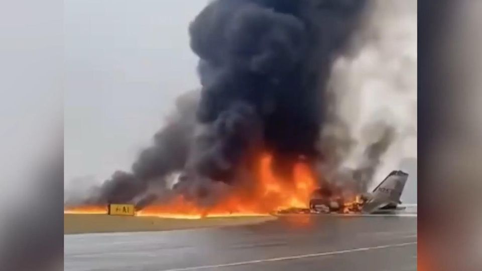 Flugzeug am Regionalflughafen in North Carolina abgestürzt