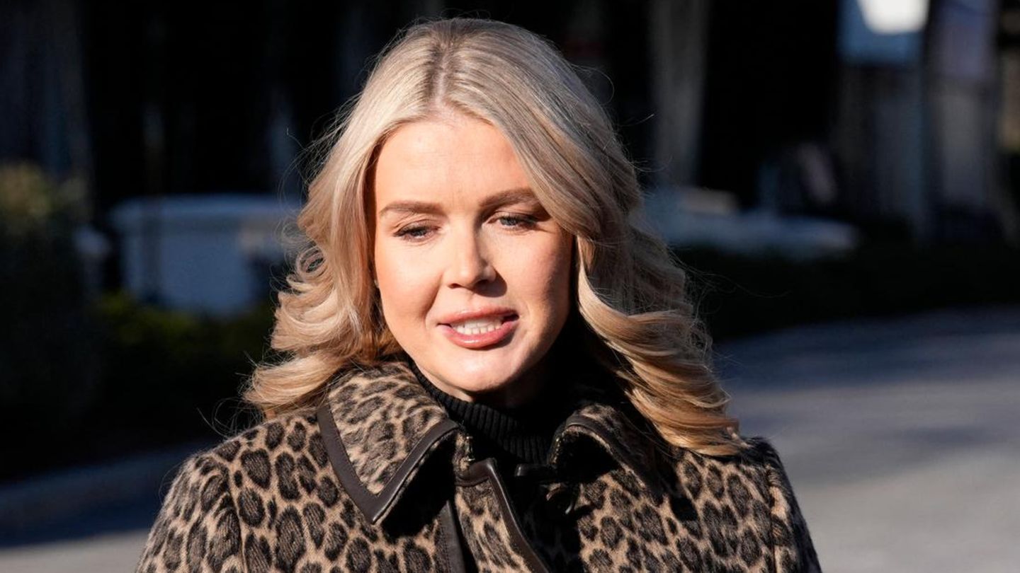 "Vanity Fair": Fotograf wegen Nahaufnahmen von Trump-Sprecherin in der Kritik