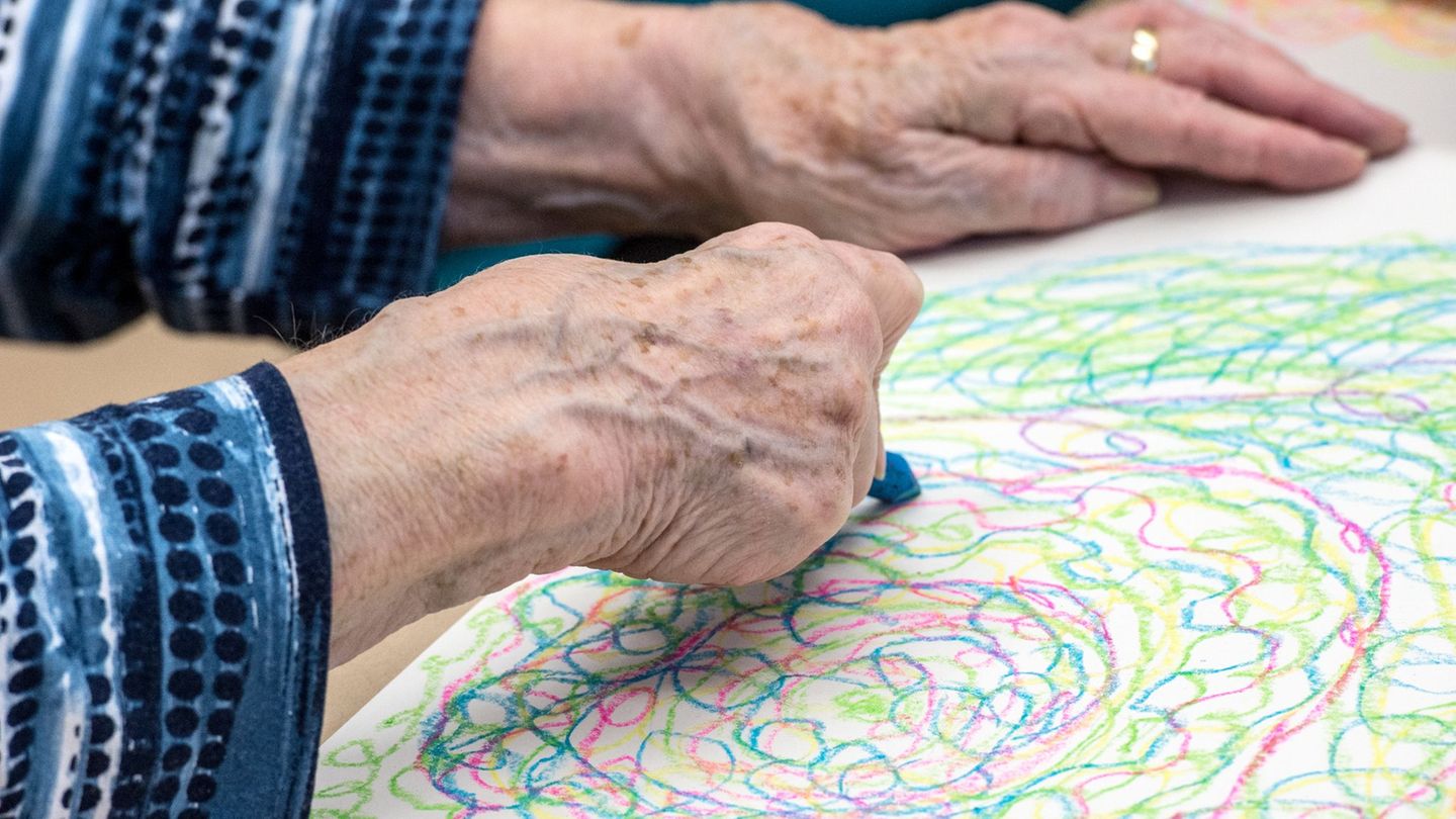 Zwischen dem kommenden Jahr und 2040 rechnet die Krankenkasse Barmer in Baden-Württemberg mit einem Plus von rund 25 Prozent meh