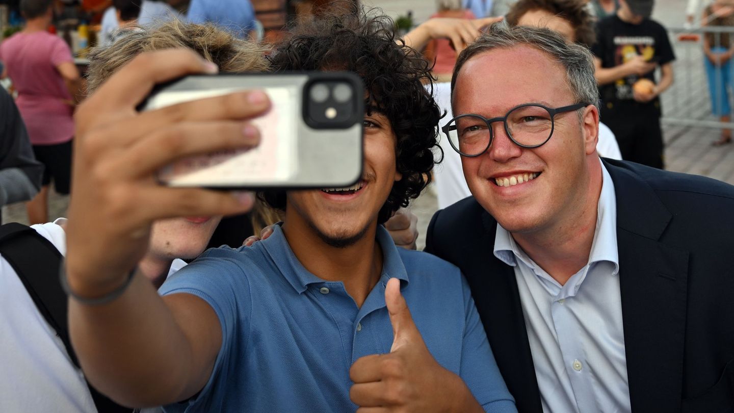 Nicht nur im Wahlkampf, sondern auch in der Regierungsarbeit spielen die sozialen Medien eine immer wichtigere Rolle. (Archivbil