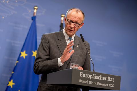 Für Kanzler Merz war der Gipfel eine Bewährungsprobe als europäische Führungsfigur. Foto: Michael Kappeler/dpa