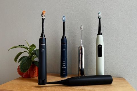 Schallzahnbürste Test: Fünf Modelle im Test