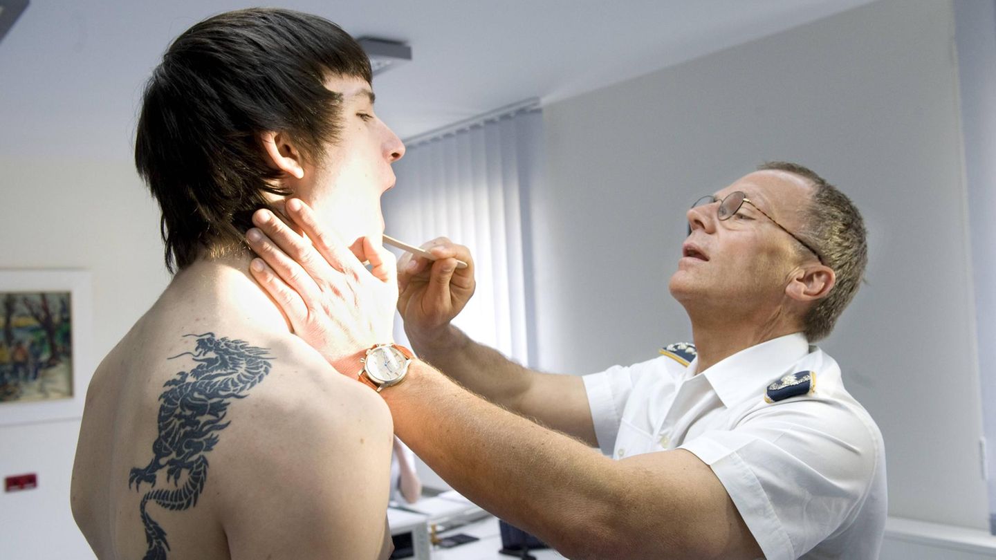 Wehrdienst: Diese Fragen müssen junge Männer beantworten