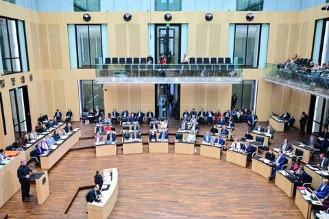 Die Länderkammer stimmte zu, obwohl Länder und Kommunen die Hälfte der Kosten tragen müssen. Foto: Sebastian Christoph Gollnow/d