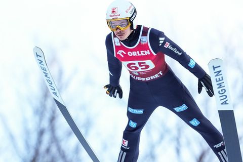 Als bester Deutscher des Gesamtweltcups geht Philipp Raimund in die Vierschanzentournee.