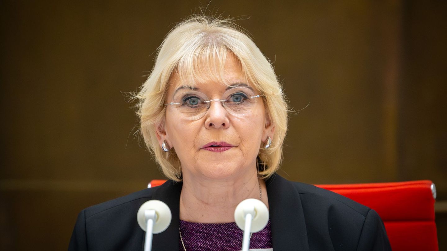 Plenarsitzung: Brandenburgs Landtag geht mit Kevin in die Weihnachtspause