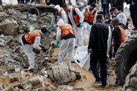 Palästinensische Rettungskräfte in der Stadt Gaza, 15. Dezember