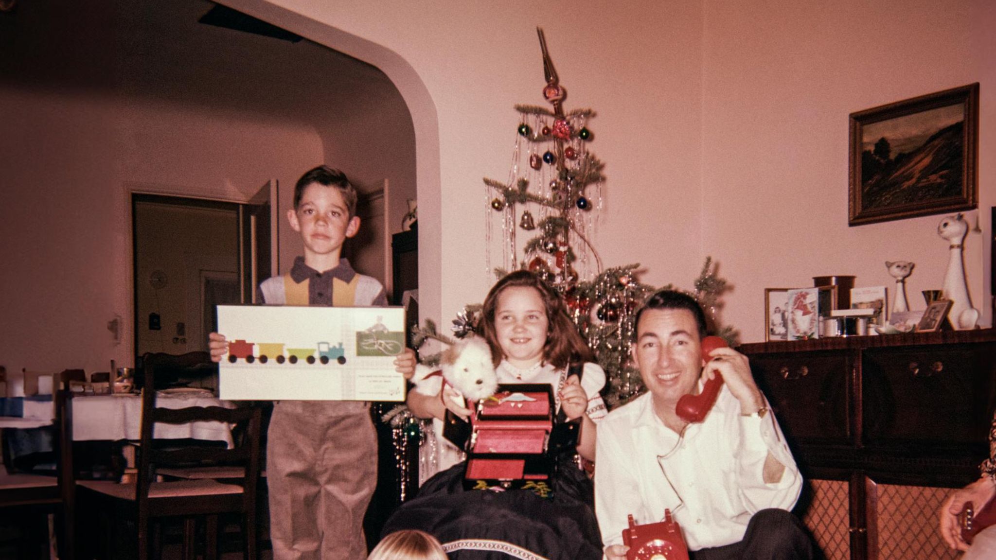 Gute Miene machen: Der Kontaktabbruch mit den eigenen Eltern kann befreiend sein (Symbolbild)