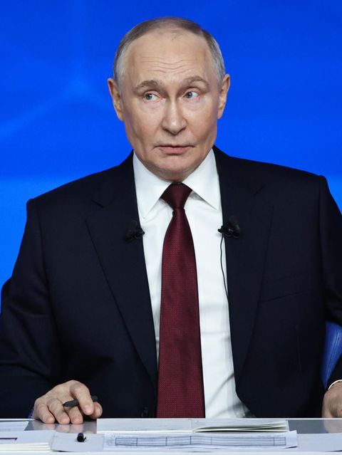 Russlands Präsident Wladimir Putin bei der Jahrespressekonferenz in Moskau