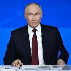 Russlands Präsident Wladimir Putin bei der Jahrespressekonferenz in Moskau