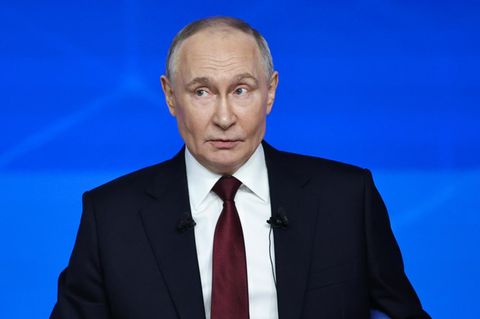 Russlands Präsident Wladimir Putin bei der Jahrespressekonferenz in Moskau