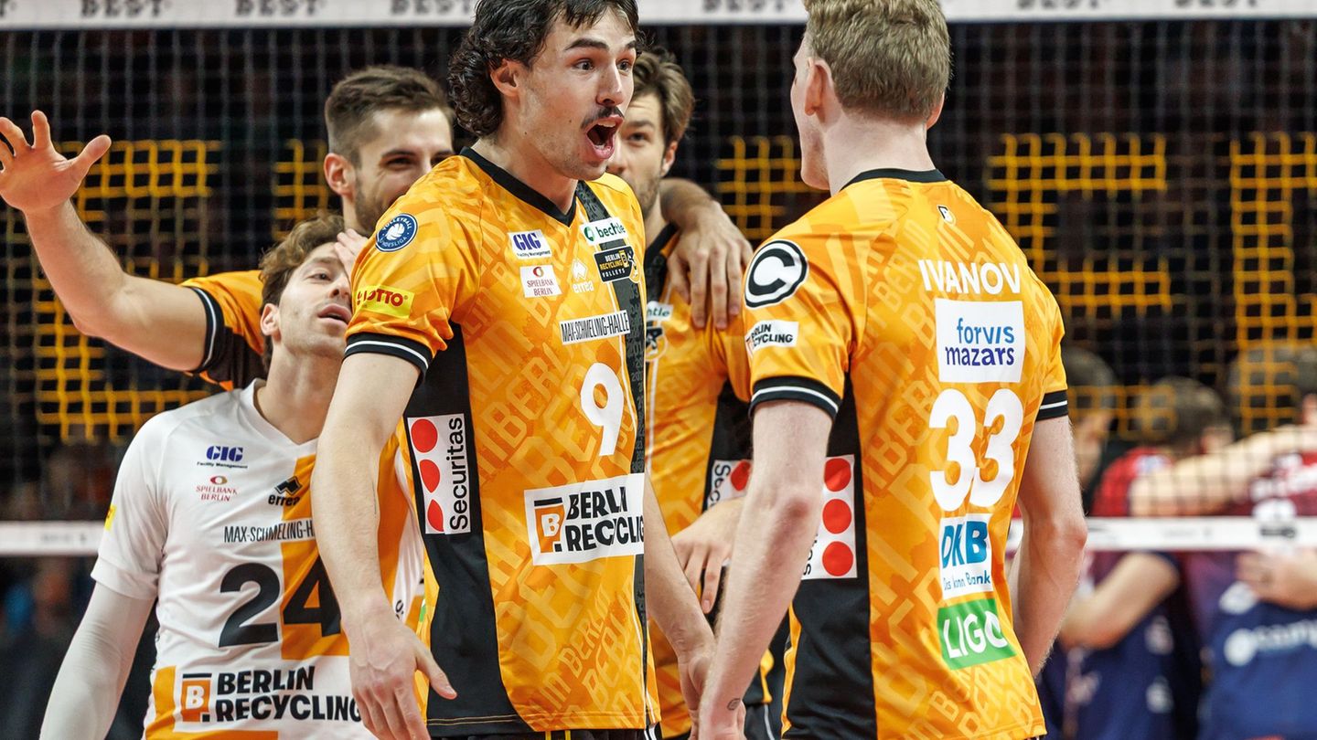 Volleyball-Bundesliga: Nach Pokal-Aus: Volleys gewinnen Derby bei Netzhoppers