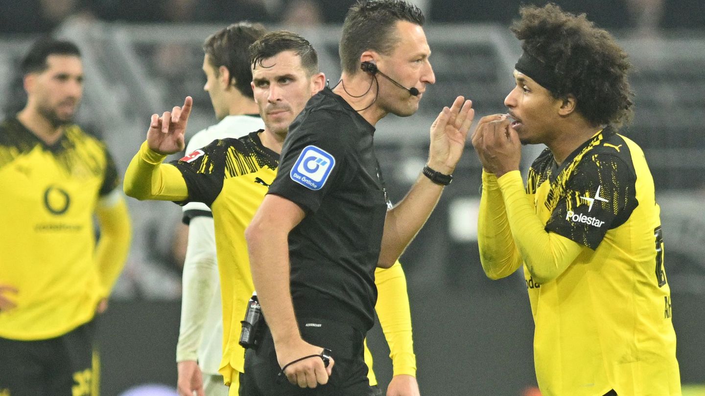 Fu-ball-Bundesliga-Kehl-k-ndigt-nach-Ausraster-Geldstrafe-f-r-Adeyemi-an