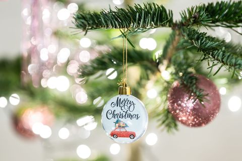 Hessens Prominente setzen an Weihnachten auf Tradition, Überraschungen und eigene Rituale. (Symbolbild) Foto: Silas Stein/dpa