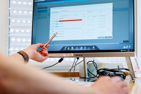 Laut Kassenärztlicher Vereinigung nutzen mittlerweile 95 Prozent von Sachsens Praxen die elektronische Patientenakte. (Symbolbil