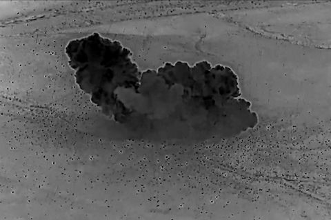 Videos sollen US‑Vergeltungsschlag in Syrien belegen