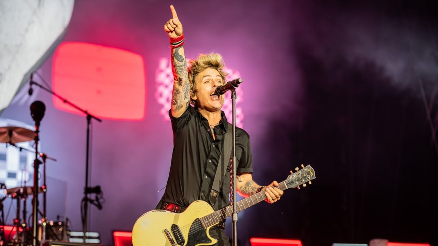 Auch Billie Joe Armstrong veröffentlichte mit Green Day bereits einen Weihnachtssong.