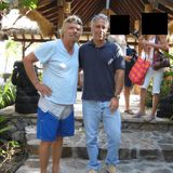 Der schillernde Unternehmer Richard Branson ist wie hier neben Epstein zu sehen. In den meisten Fälle ist unbekannt, wo und wann die Bilder gemacht wurden