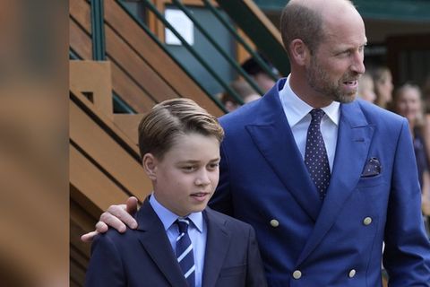 Prinz William und Sohn Prinz George haben vergangene Woche bei der Essensausgabe für Obdachlose ausgeholfen.