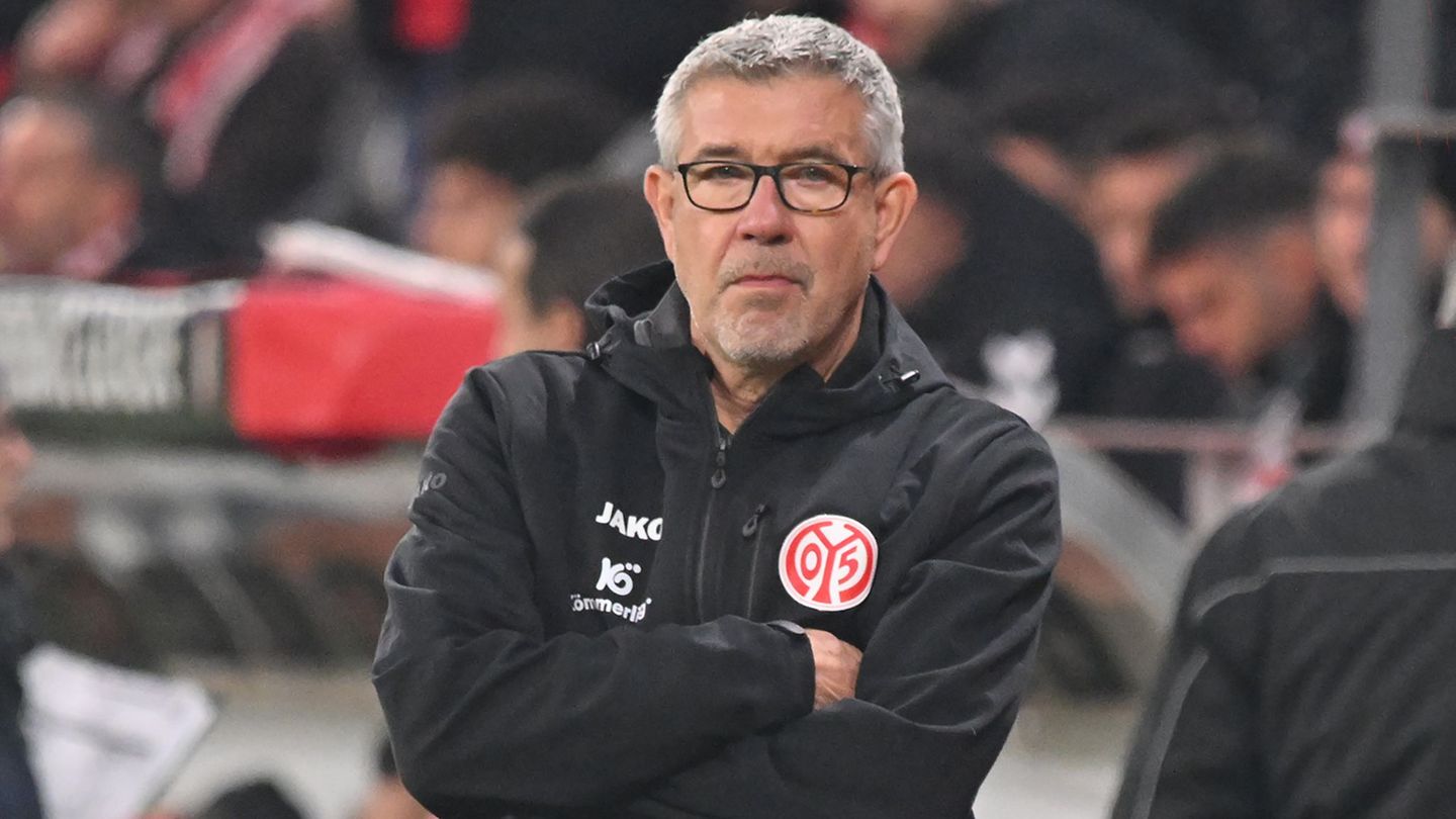 Urs Fischer hofft mit dem FSV Mainz 05 auf einen Sieg zum Jahresabschluss. Foto: Torsten Silz/dpa