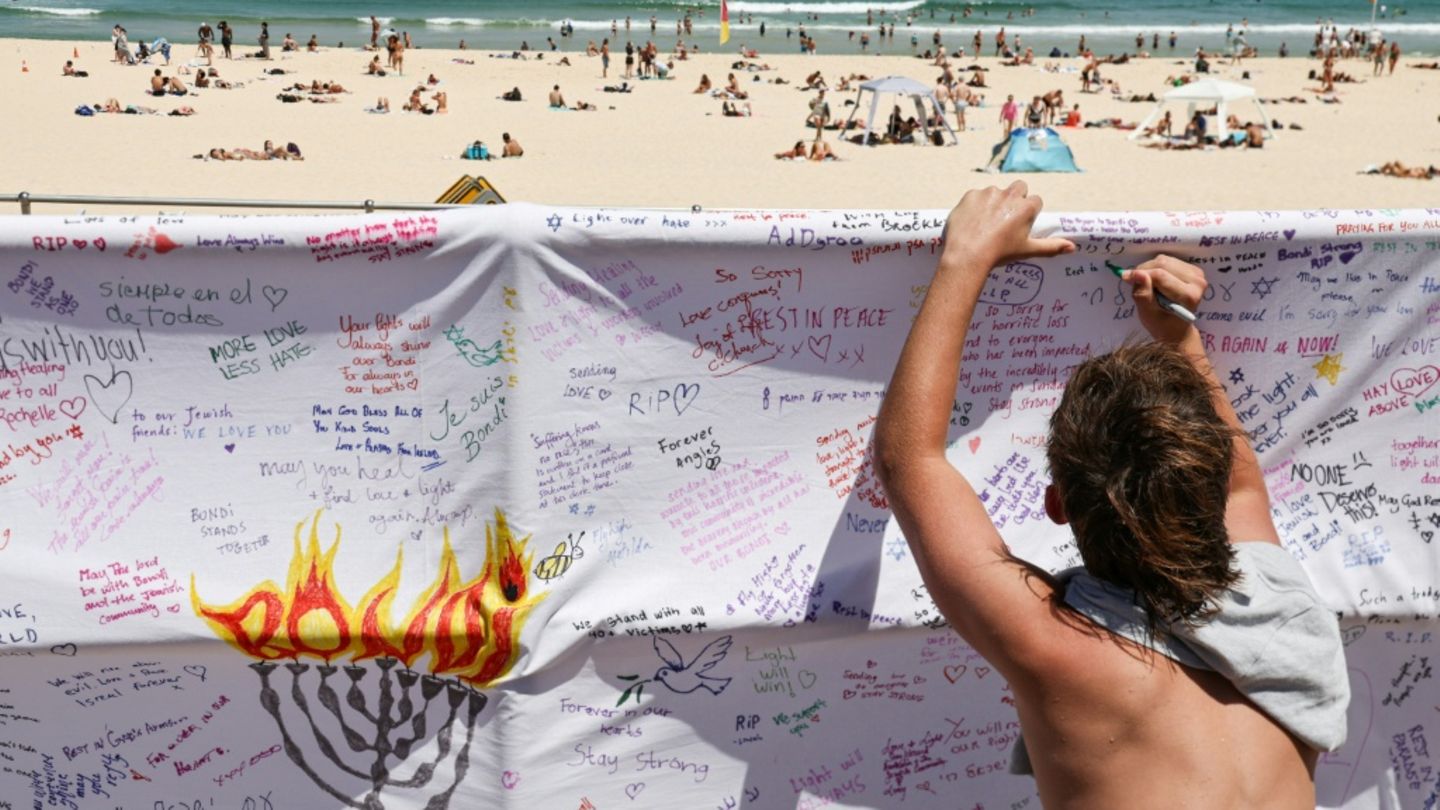 Gedenken am Bondi Beach
