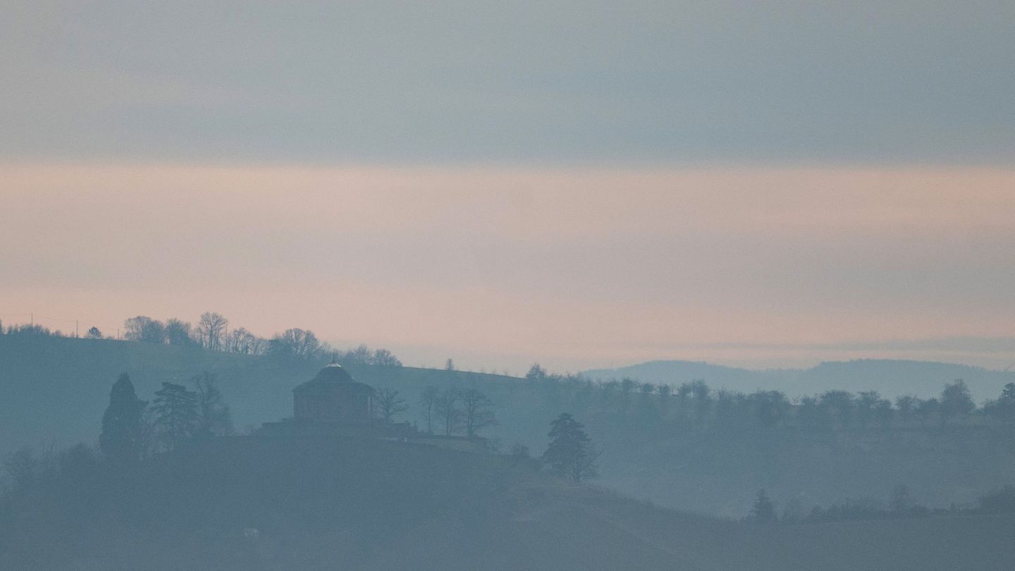 Mal Nebel, mal Sonnenschein wird im Südwesten erwartet. (Archivbild) Foto: Marijan Murat/dpa