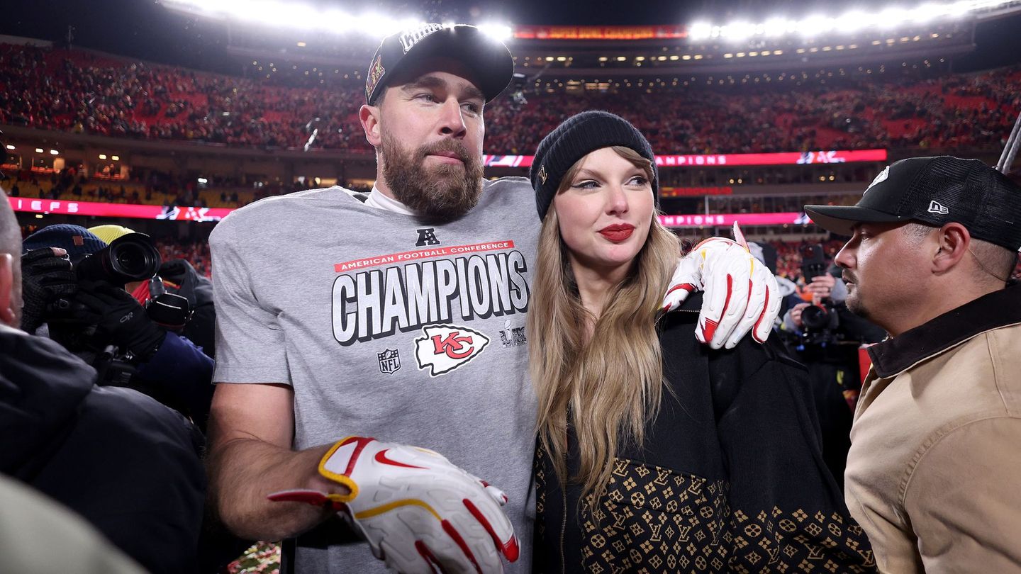 Die Verlobung von Taylor Swift und Travis Kelce sorgte in der Musik- und Sportwelt für Aufsehen.
