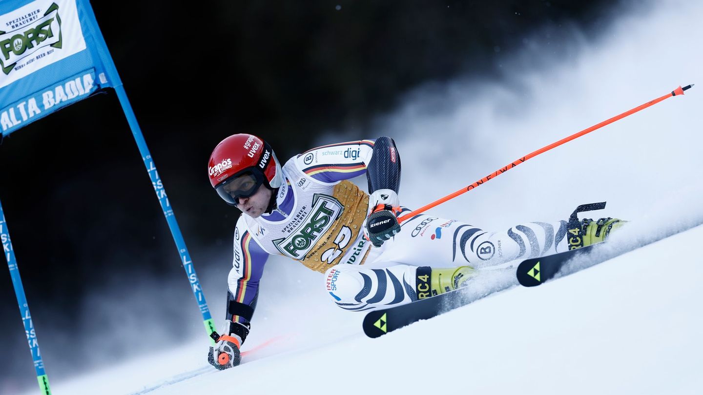 Skirennfahrer Fabian Gratz gelang in Alta Badia ein famoser zweiter Durchgang. Foto: Gabriele Facciotti/AP/dpa