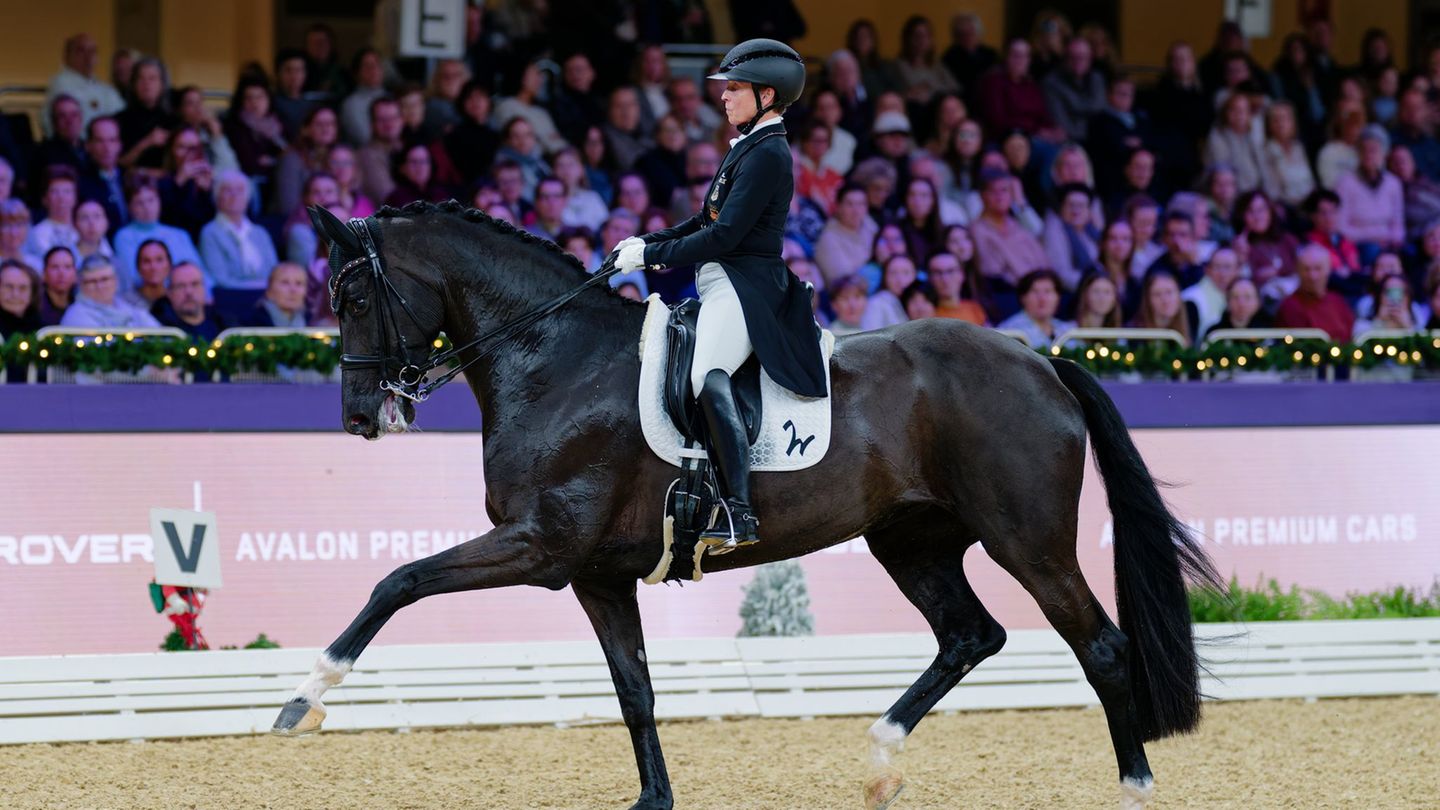 Für Isabell Werth war Frankfurt das erste Turnier nach einer längeren Pause. Foto: Uwe Anspach/dpa